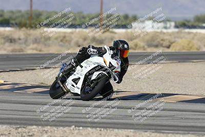 media/Nov-30-2025-TrackXperience (Sun) [[c0061d280f]]/1-Level 3/Session 3 (Turn 16)/